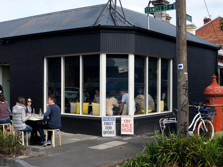Serotonin, Burnley, Australia