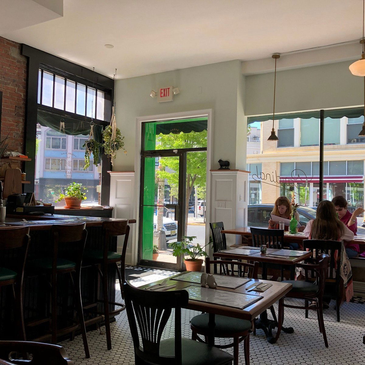 Cardinal Provisions, Restaurant in Asbury Park