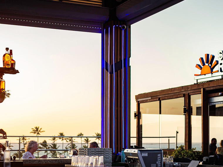 The Vue Rooftop, Noord, Aruba