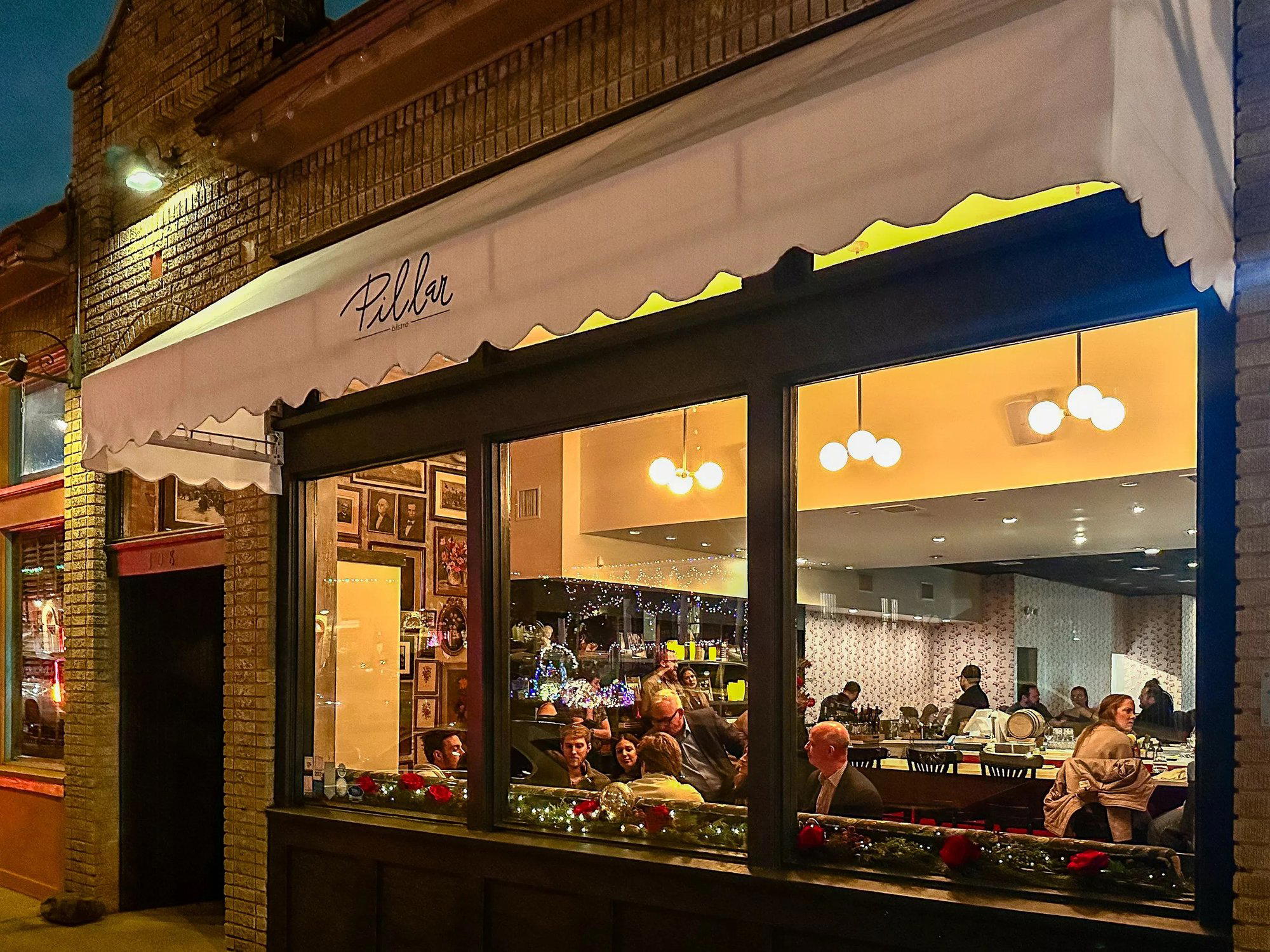 Pillar restaurant in Dallas, United States