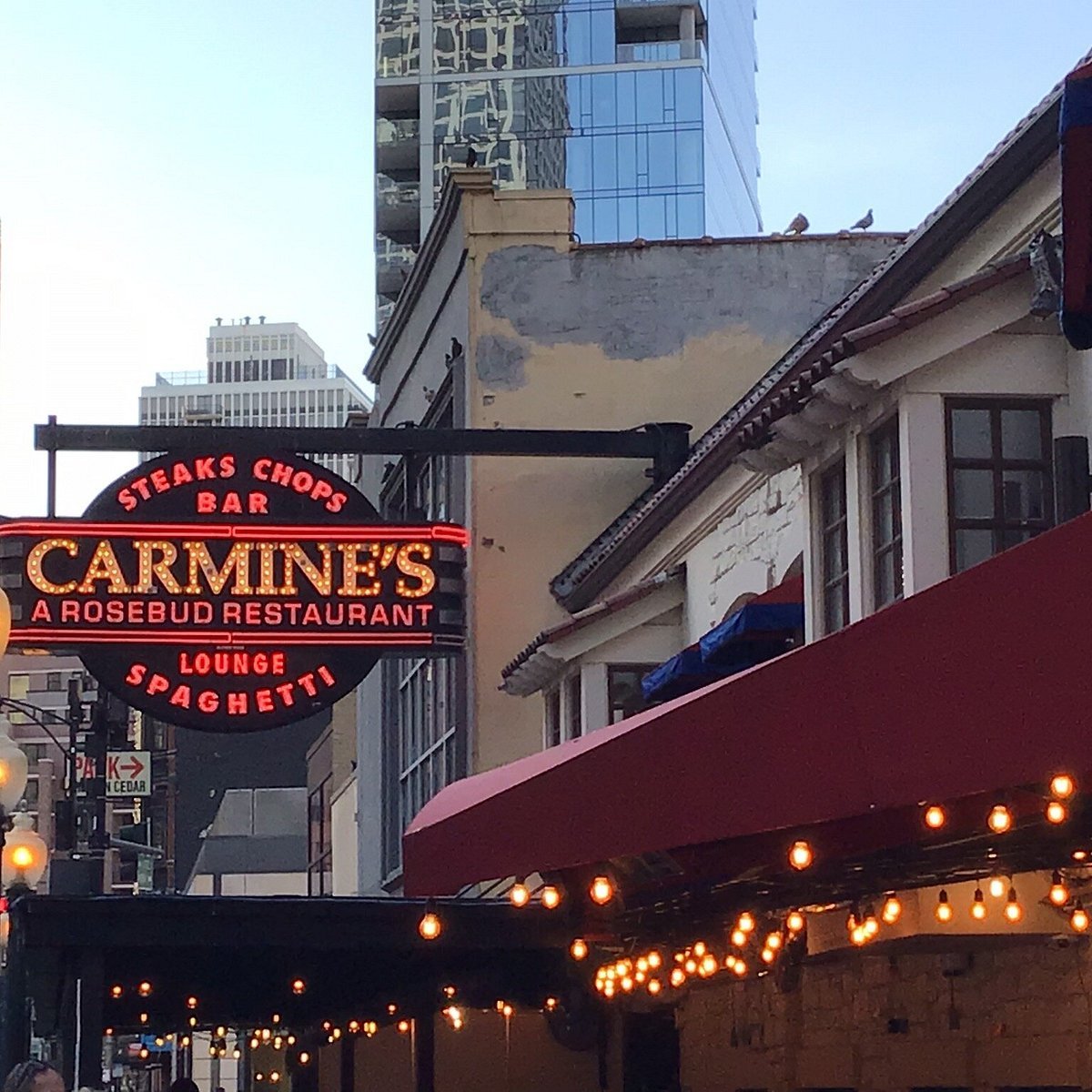Carmine’s restaurant in Chicago, United States