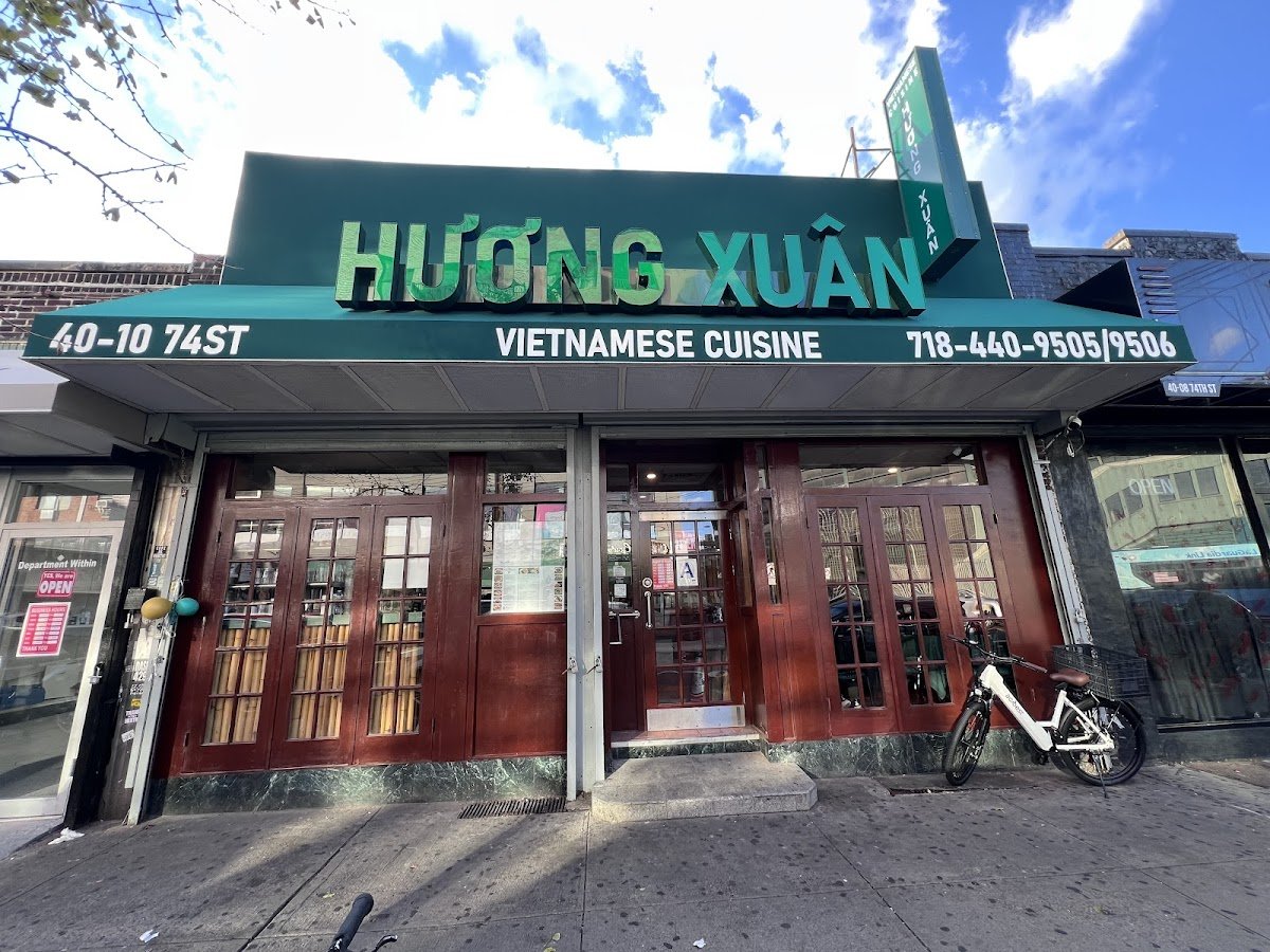 Hướng Xuân, New York City, United States