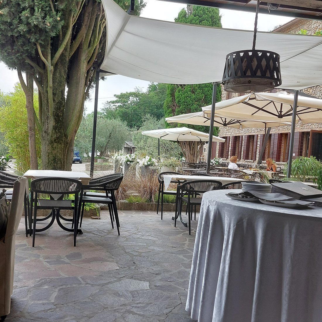 Val Pomaro restaurant in Arqua Petrarca, Italy