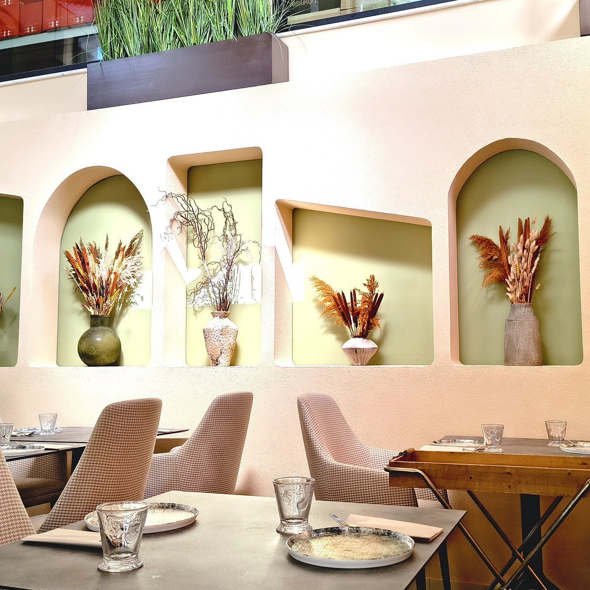 Rous Restaurant restaurant in Nicosia, Cyprus