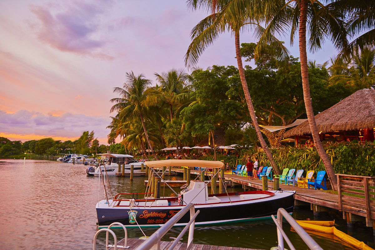 Guanabanas Restaurant, Restaurant in Jupiter