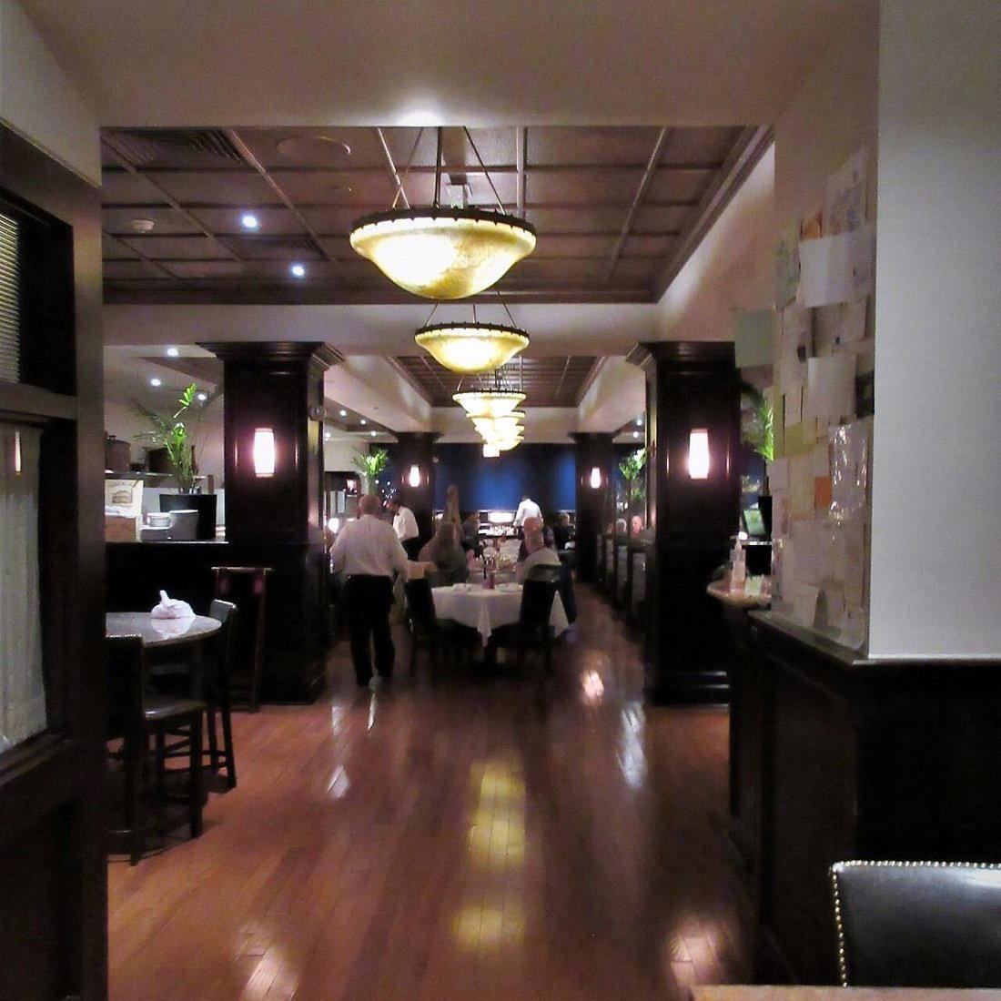 Jameson's Charhouse, Skokie, United States
