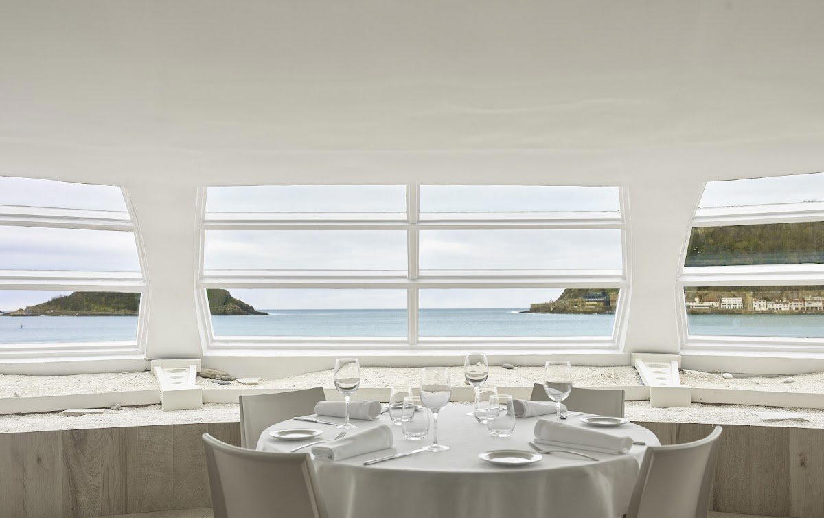 La Perla Taberna Jatetxea restaurant in San Sebastián, Spain