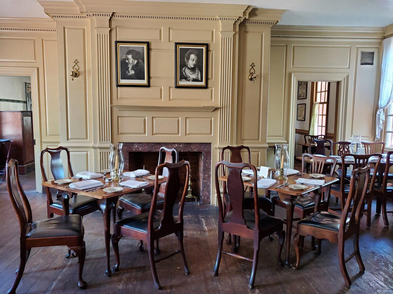 King's Arms Tavern restaurant in Williamsburg, United States