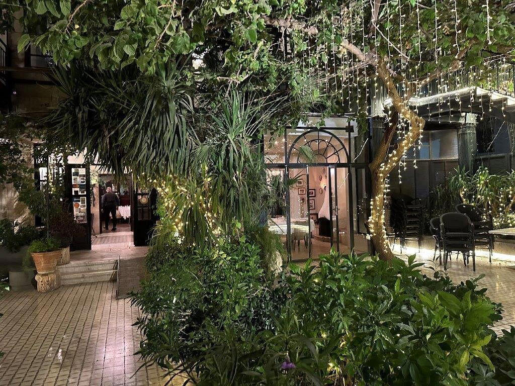 Romero restaurant in Amman