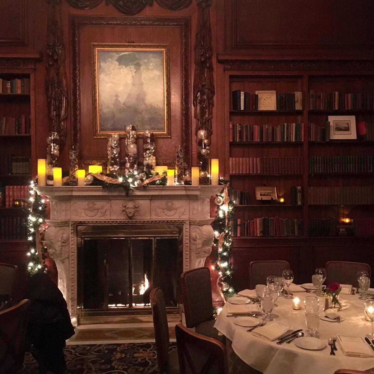 Hampshire House restaurant in Boston, United States