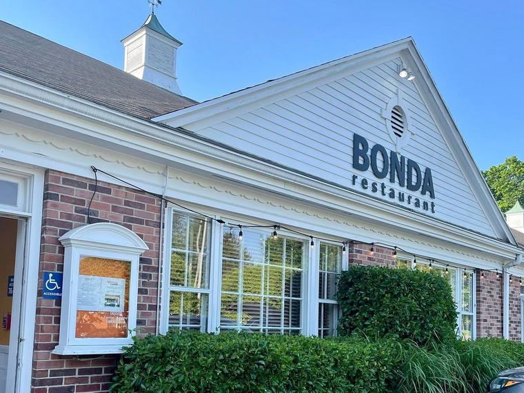 BONDA Restaurant, Fairfield, United States