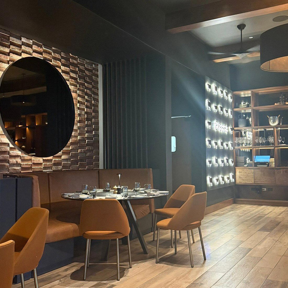 Brassa Restaurant