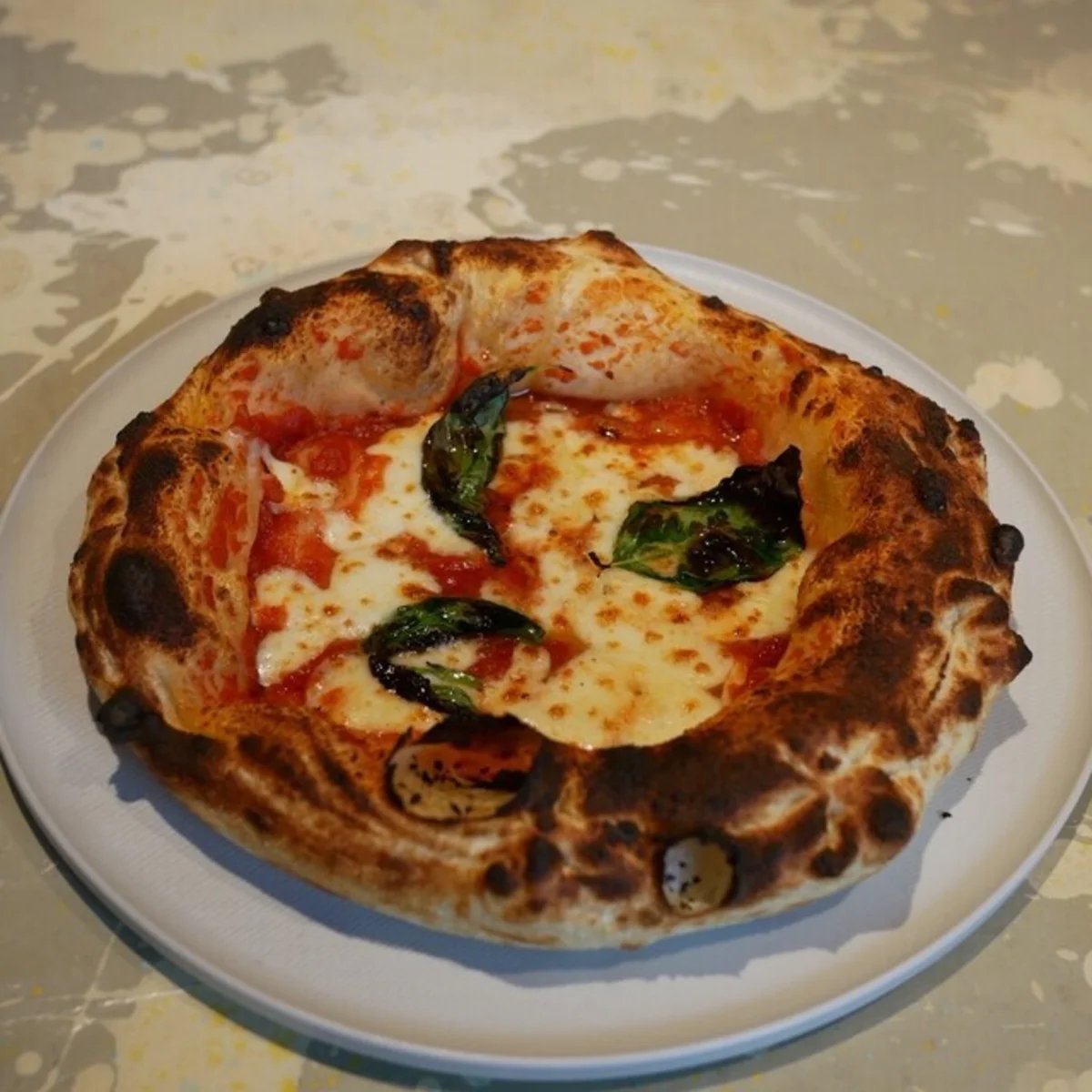400℃ PIZZA TOKYO (KAGURAZAKA), Restaurant in Tokyo