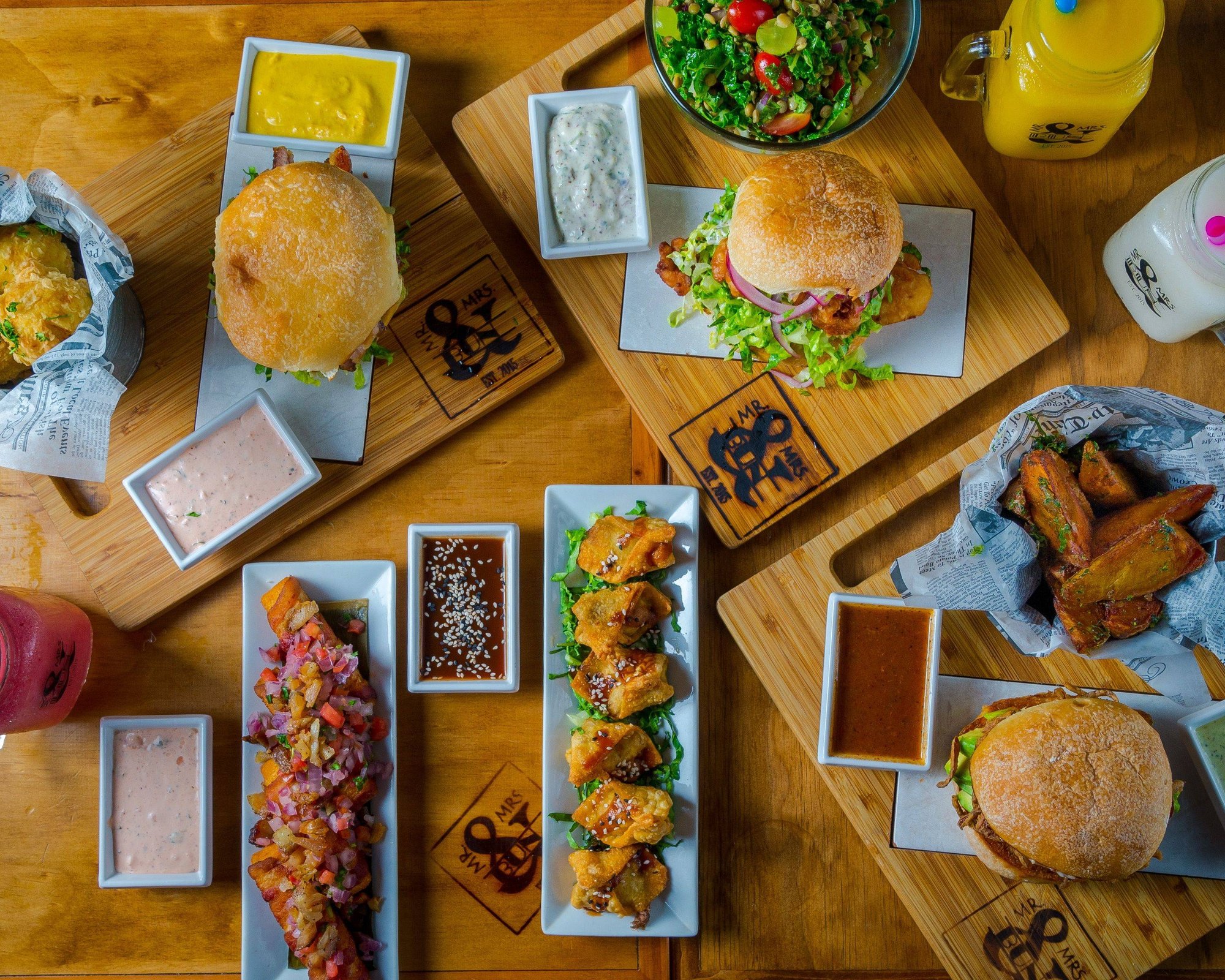 Mr & Mrs Bun, Restaurant in Miami