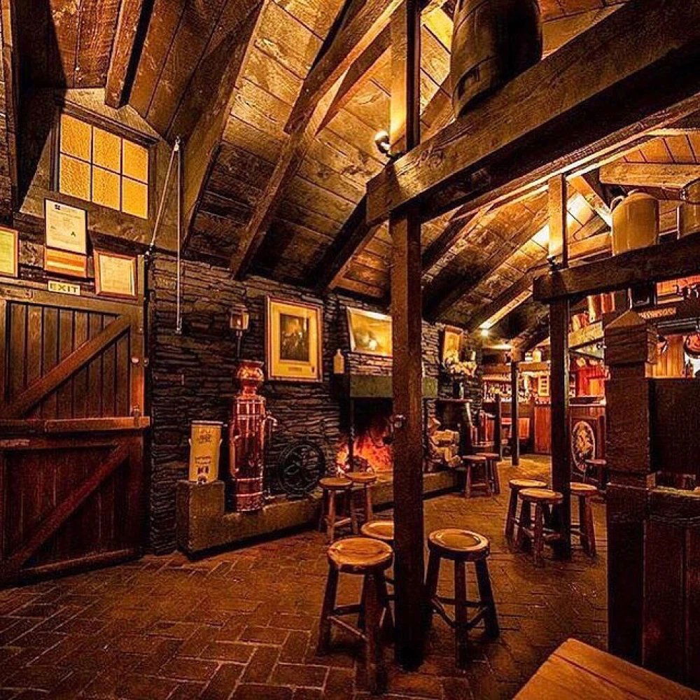 The Cow (Queenstown), Restaurant in Queenstown