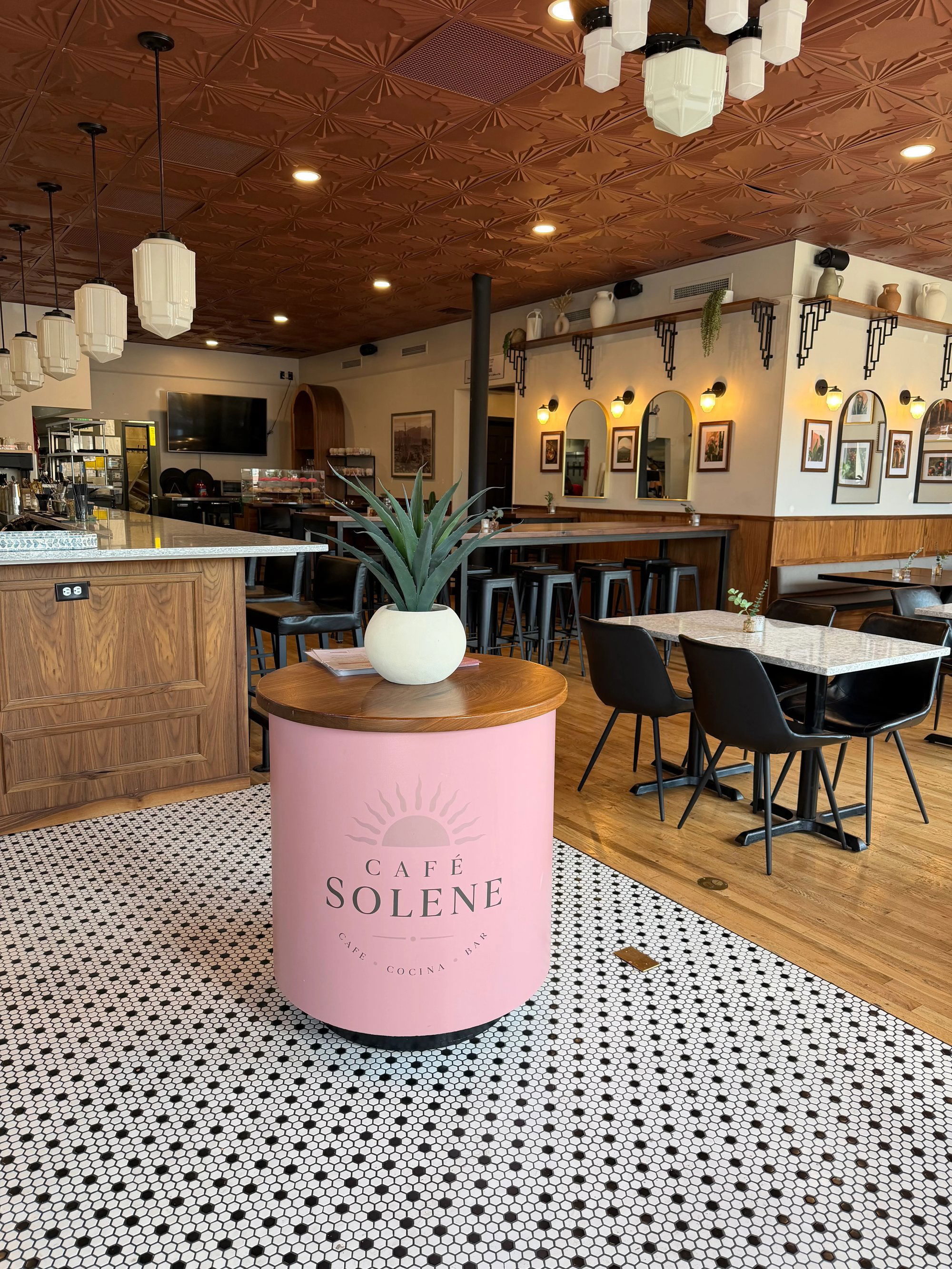 Cafe Solene, Restaurant in Denver