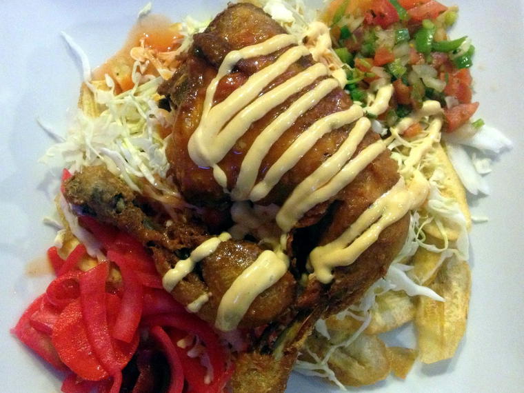 Honduras' Kitchen, Long Beach, United States
