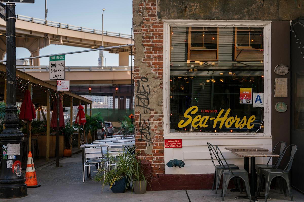 Cowgirl SeaHorse restaurant in New York City, United States