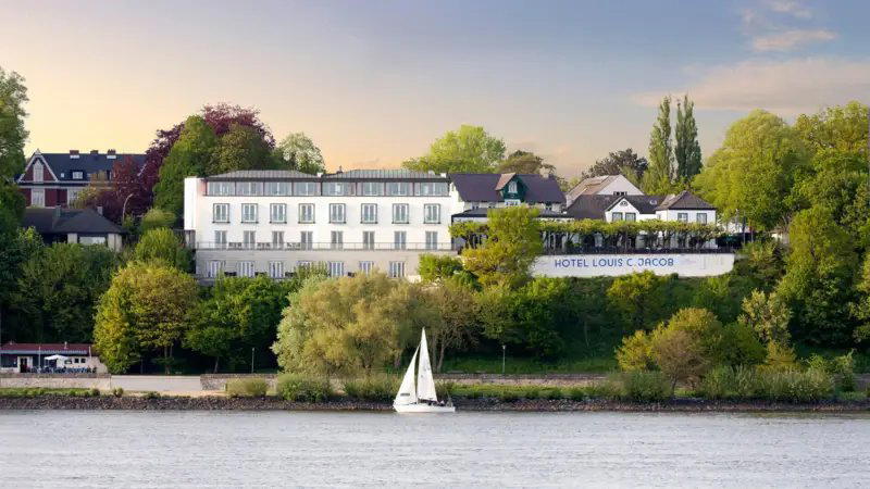 Lindenterrasse restaurant in Hamburg