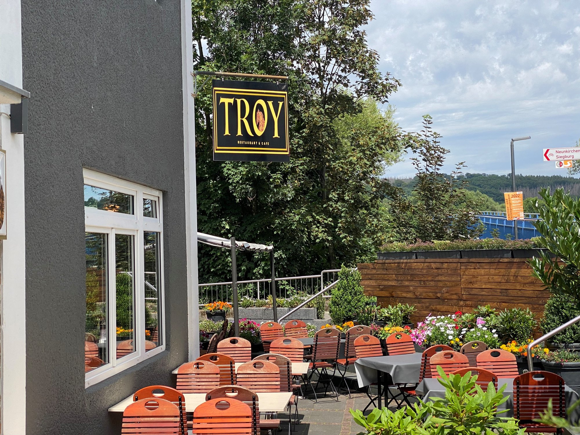 Troy Restaurant & Cafe