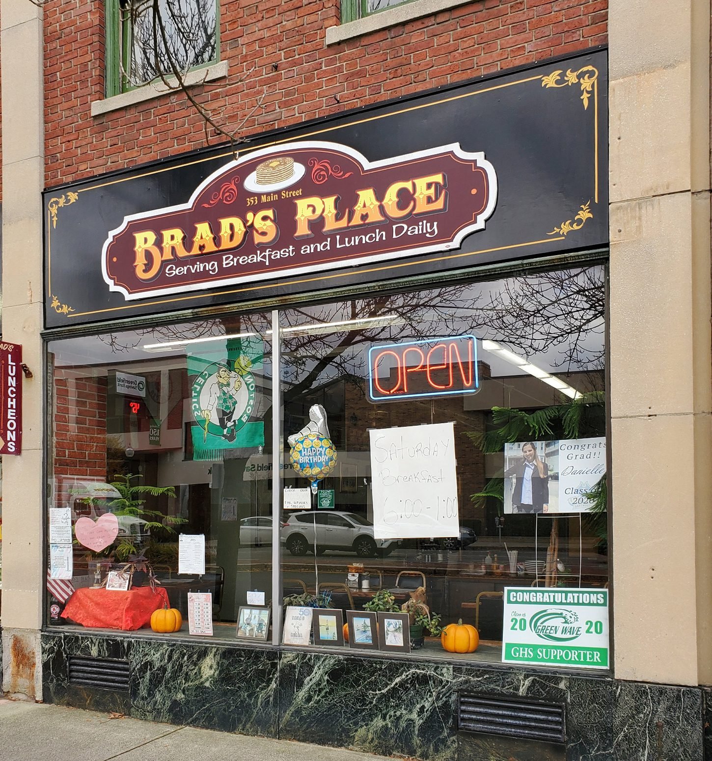 Brad's Place restaurant in Greenfield, United States