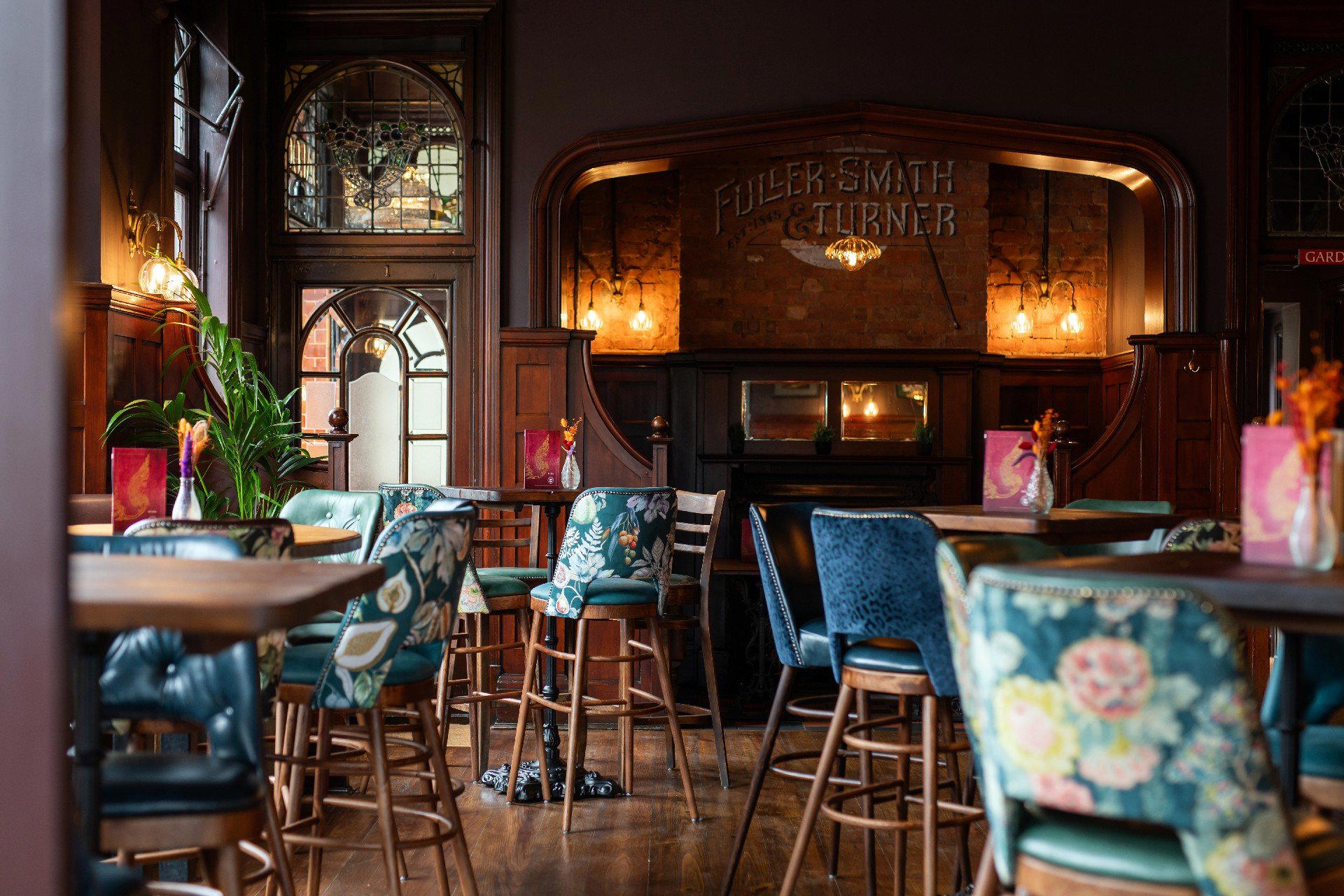 Old Pack Horse restaurant in London, United Kingdom