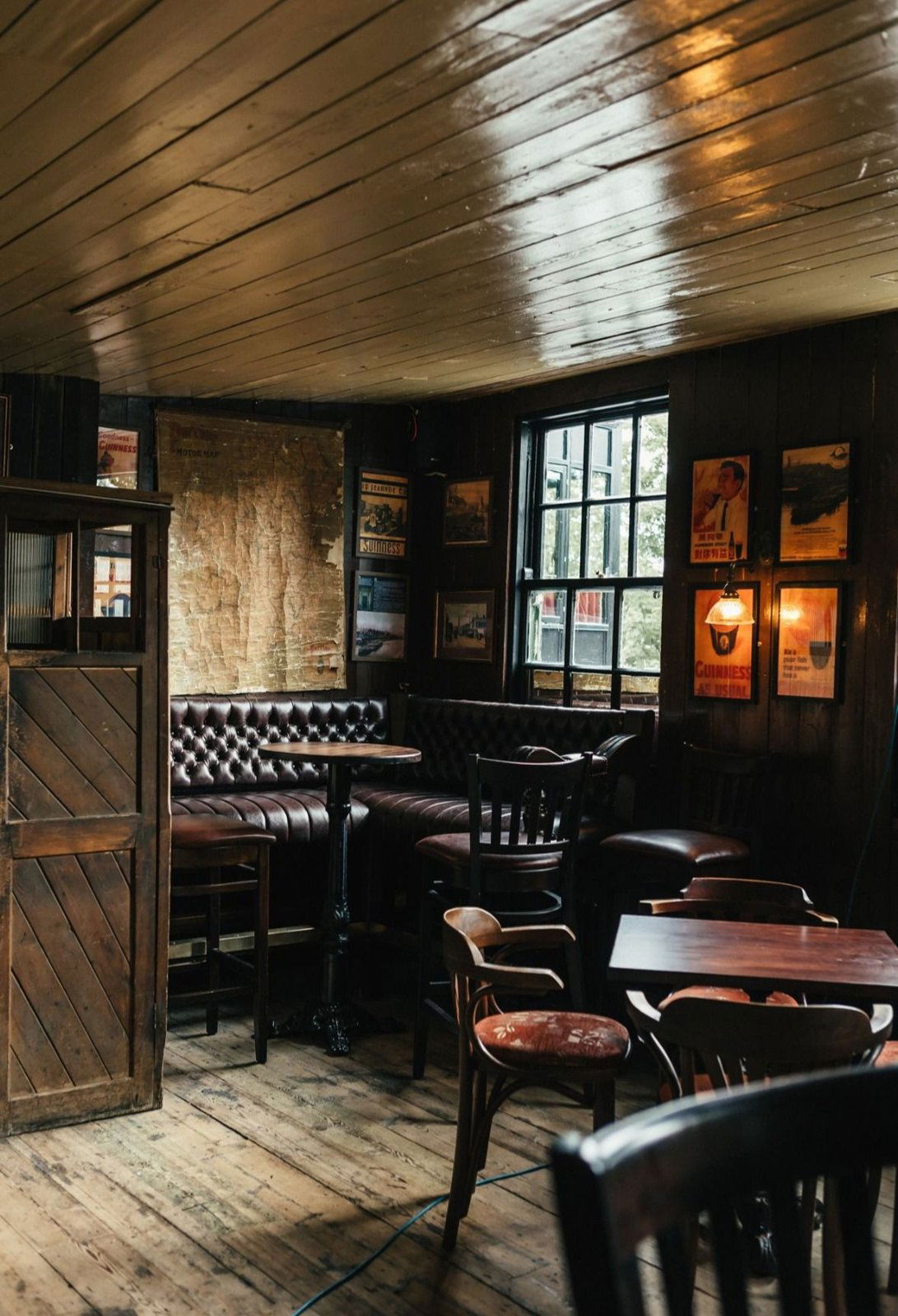 Ashton's Restaurant & Public House, Restaurant in Dublin