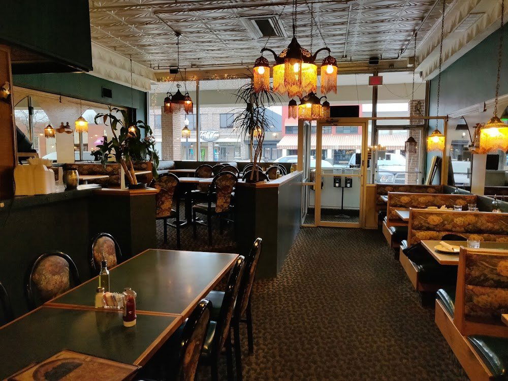 Cedar Garden, Restaurant in St Clair Shores