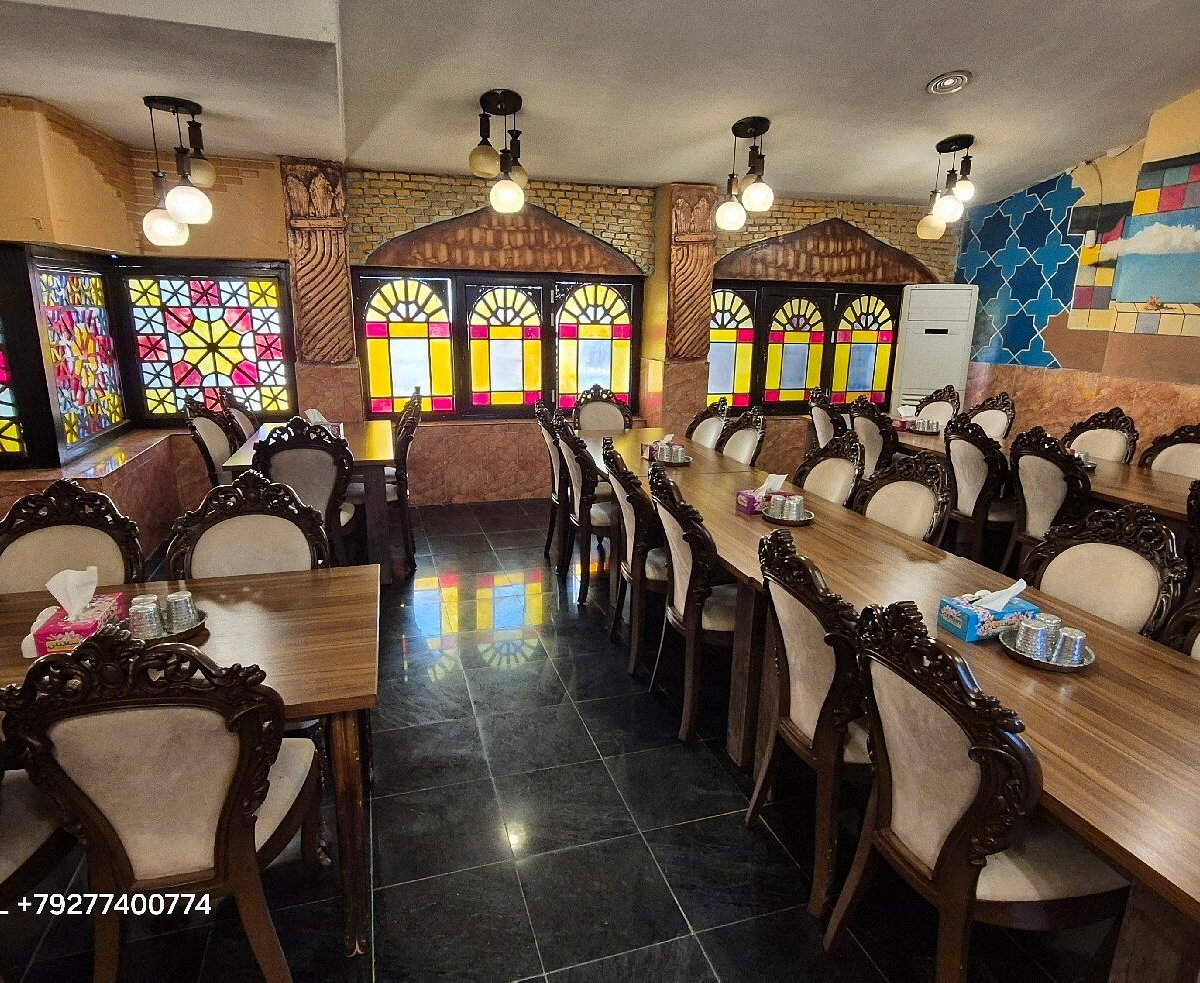 Pasargad Restaurant | رستوران پاسارگاد restaurant in مرو دشت, Iran