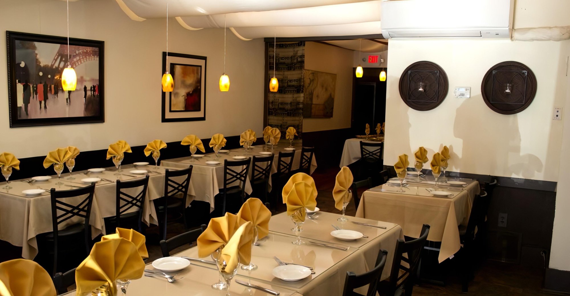 Tre Famiglia restaurant in Haddonfield, United States