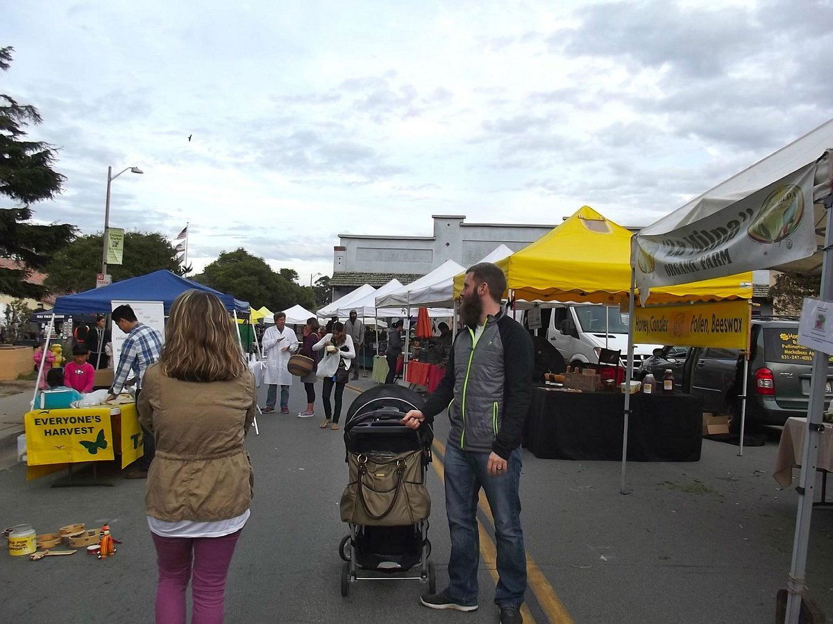 Pacific Grove Certified Farmers' Market, Restaurant in Pacific Grove