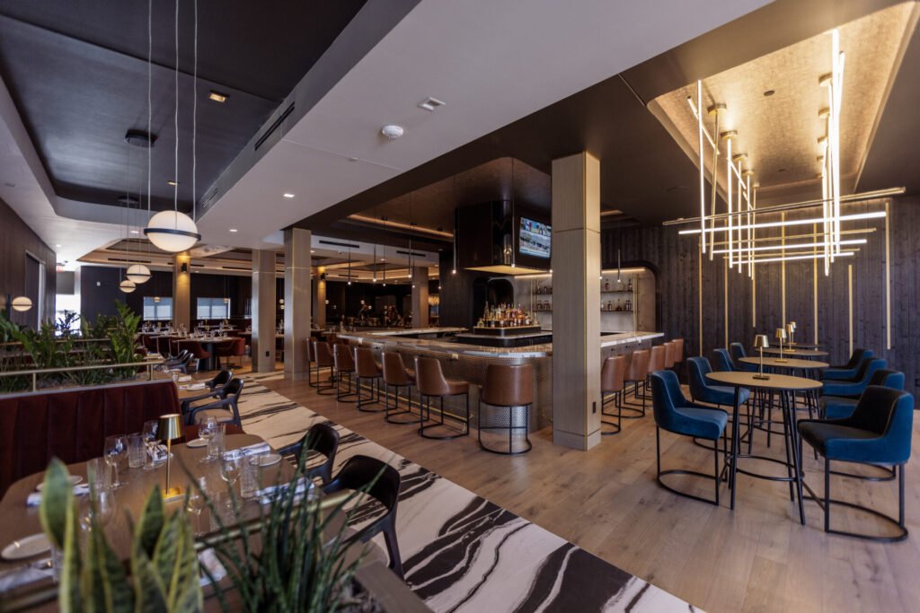 Fahrenheit Cleveland, Restaurant in Cleveland