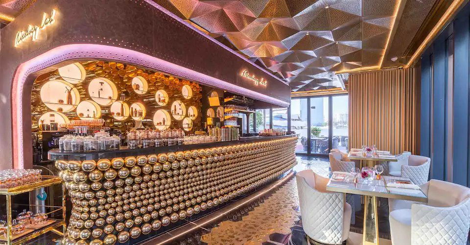 Doors Freestyle Grill - Steakhouse, Restaurant in Dubai
