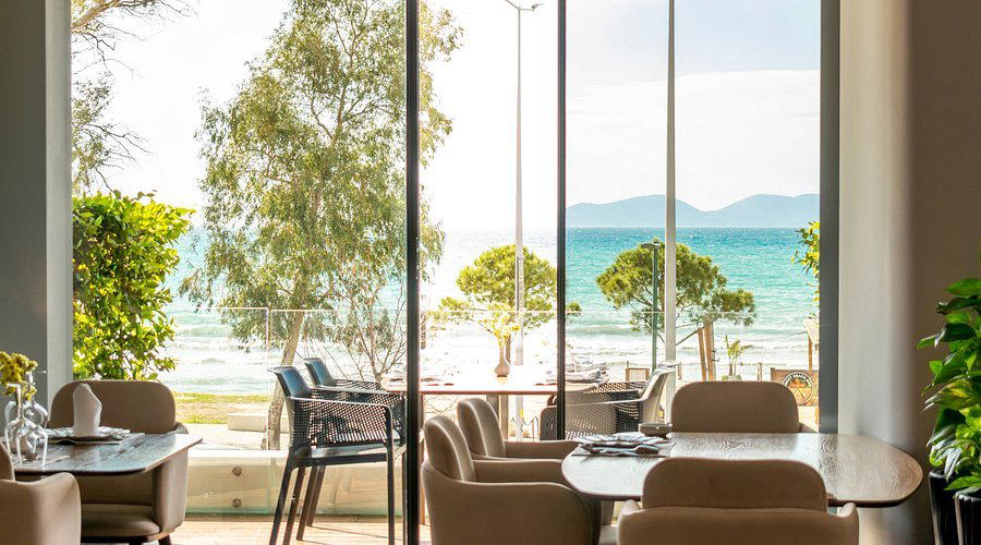 The Yacht Restaurant restaurant in Rrethi I Vlores, Albania