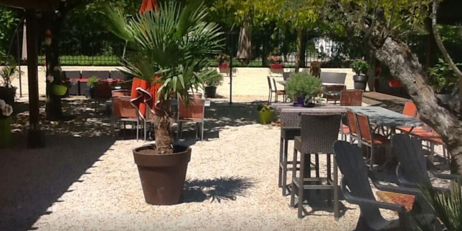 Le Jardin Gourmand, Restaurant in Amberieux