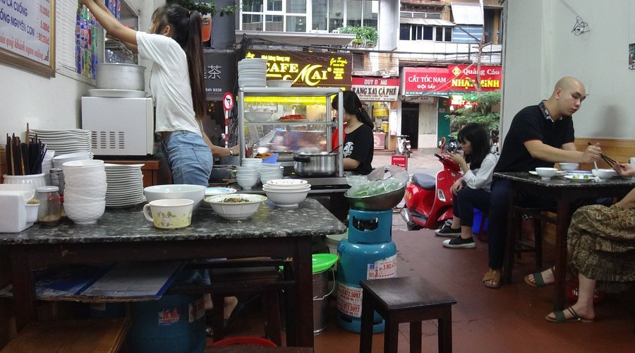 Bánh Cuốn Gia Truyền Thanh Vân, Hanoi, Vietnam