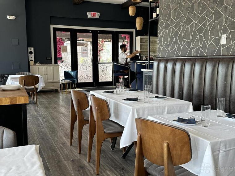 Lulu Mediterranean Grill - Englewood, Englewood, United States