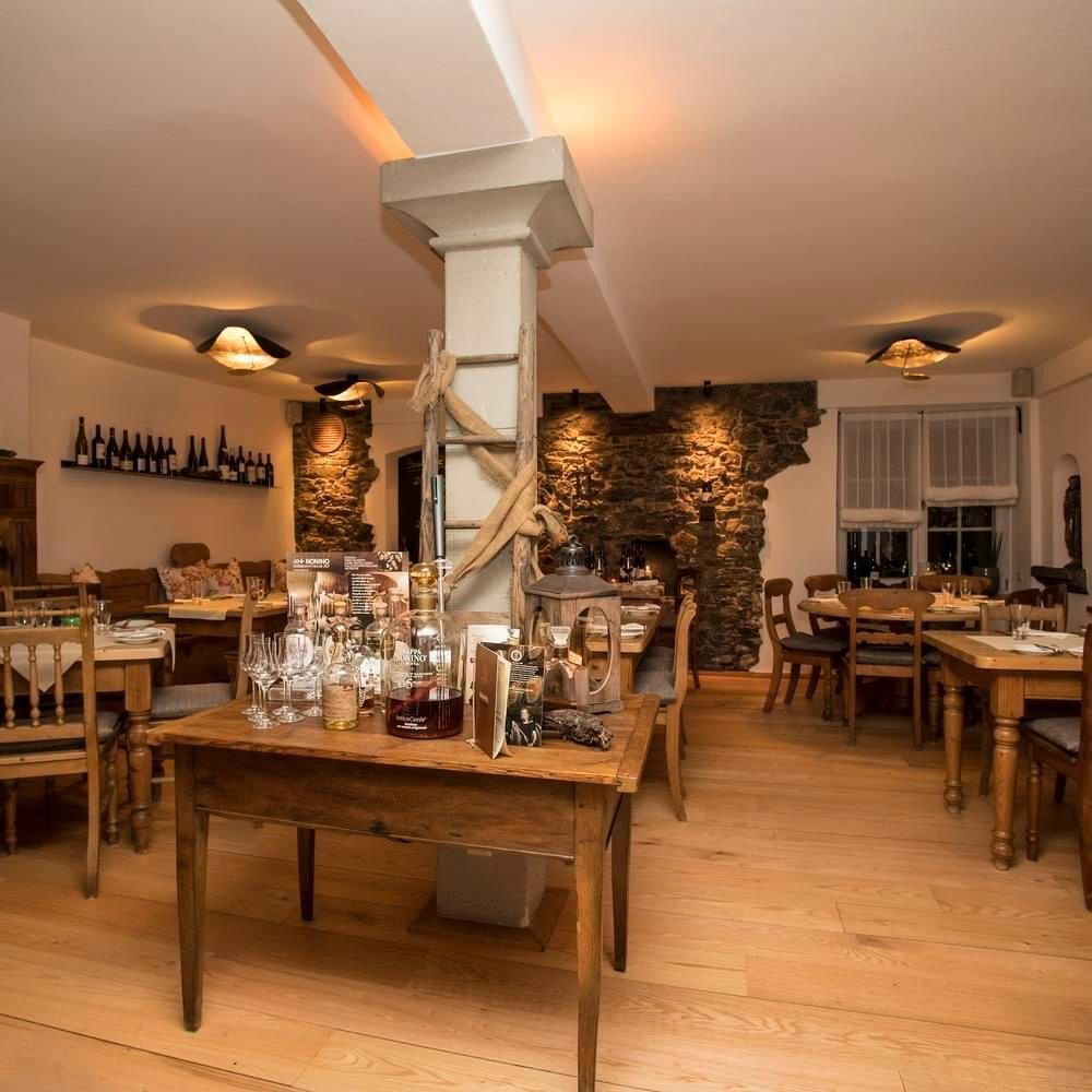 Zur Linde restaurant in Mülheim-Kärlich, Germany