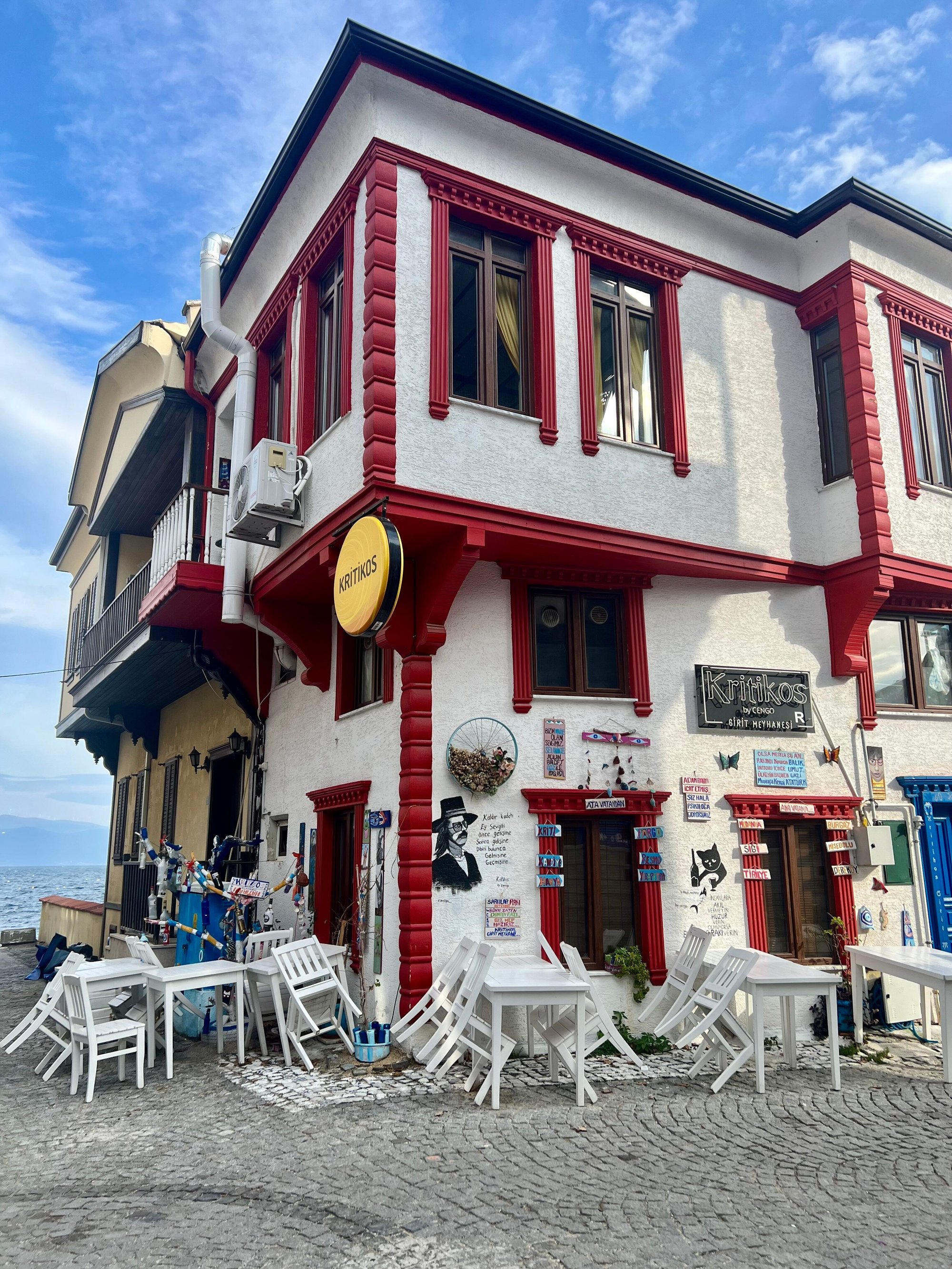 Kritikos Meyhane restaurant in Mudanya, Turkey
