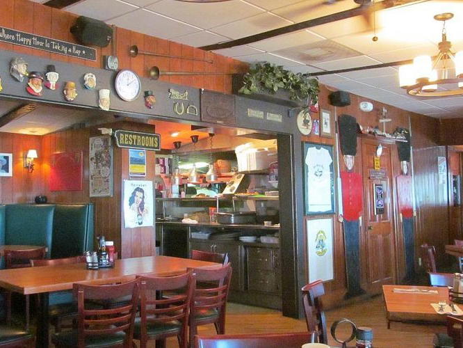 The Mucky Duck Restaurant, Captiva, United States
