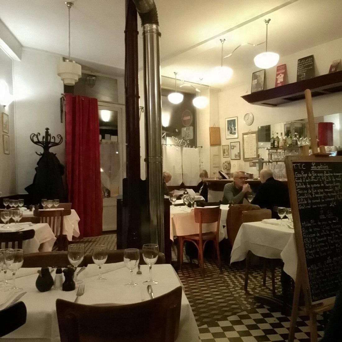 Chez Nenesse restaurant in Paris, France