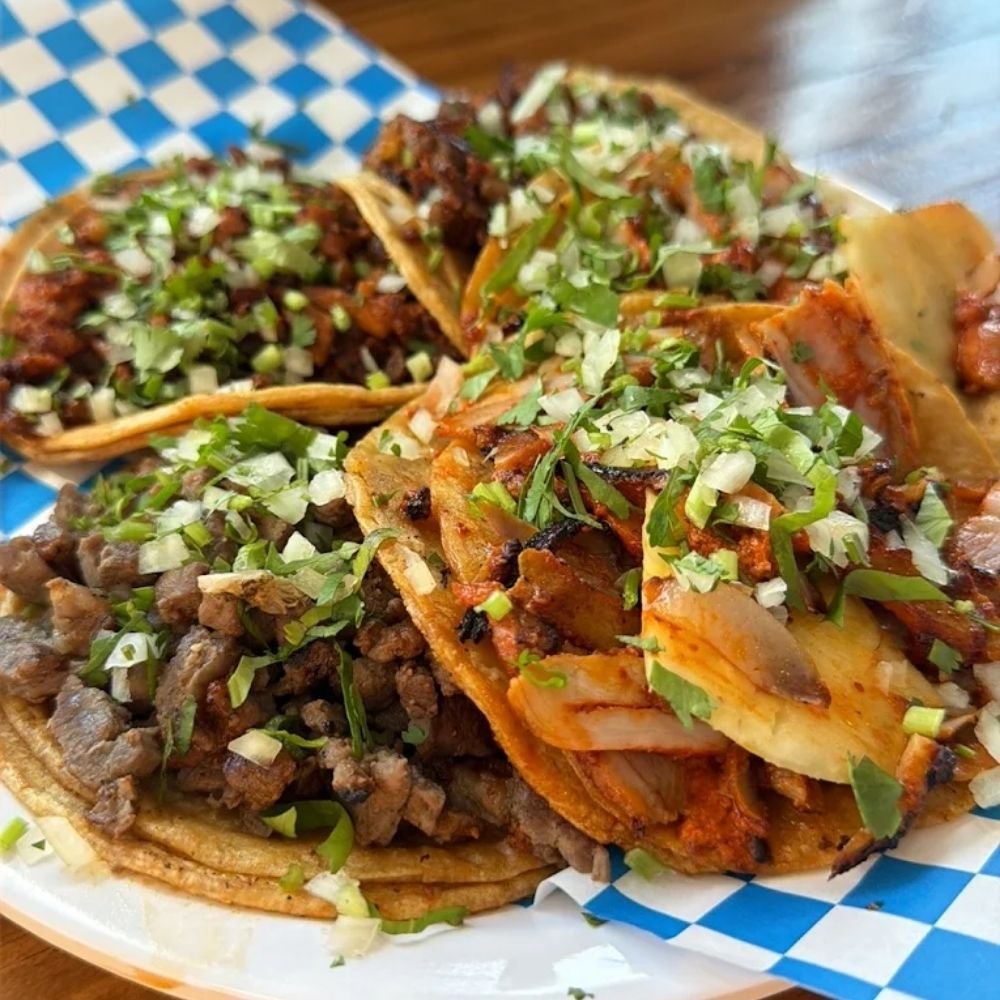 La flota takerias, Restaurant in Toronto