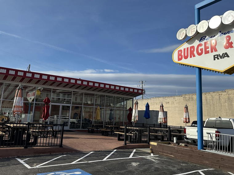 Boulevard Burger and Brew, Richmond, United States