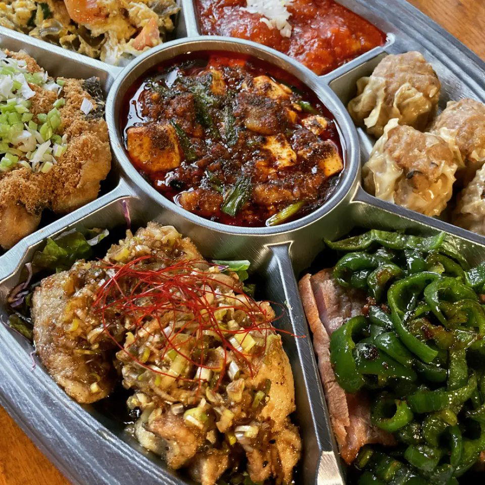 Local Chinese Food Shifan, Sapporo, Japan