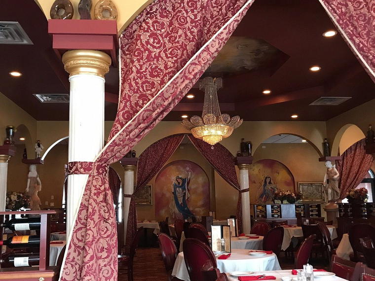 Cafe Renaissance, Waite Park, United States