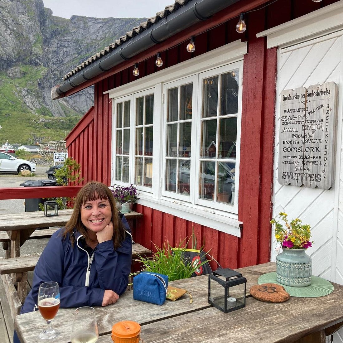 Tapperiet Bistro restaurant in Reine, Norway