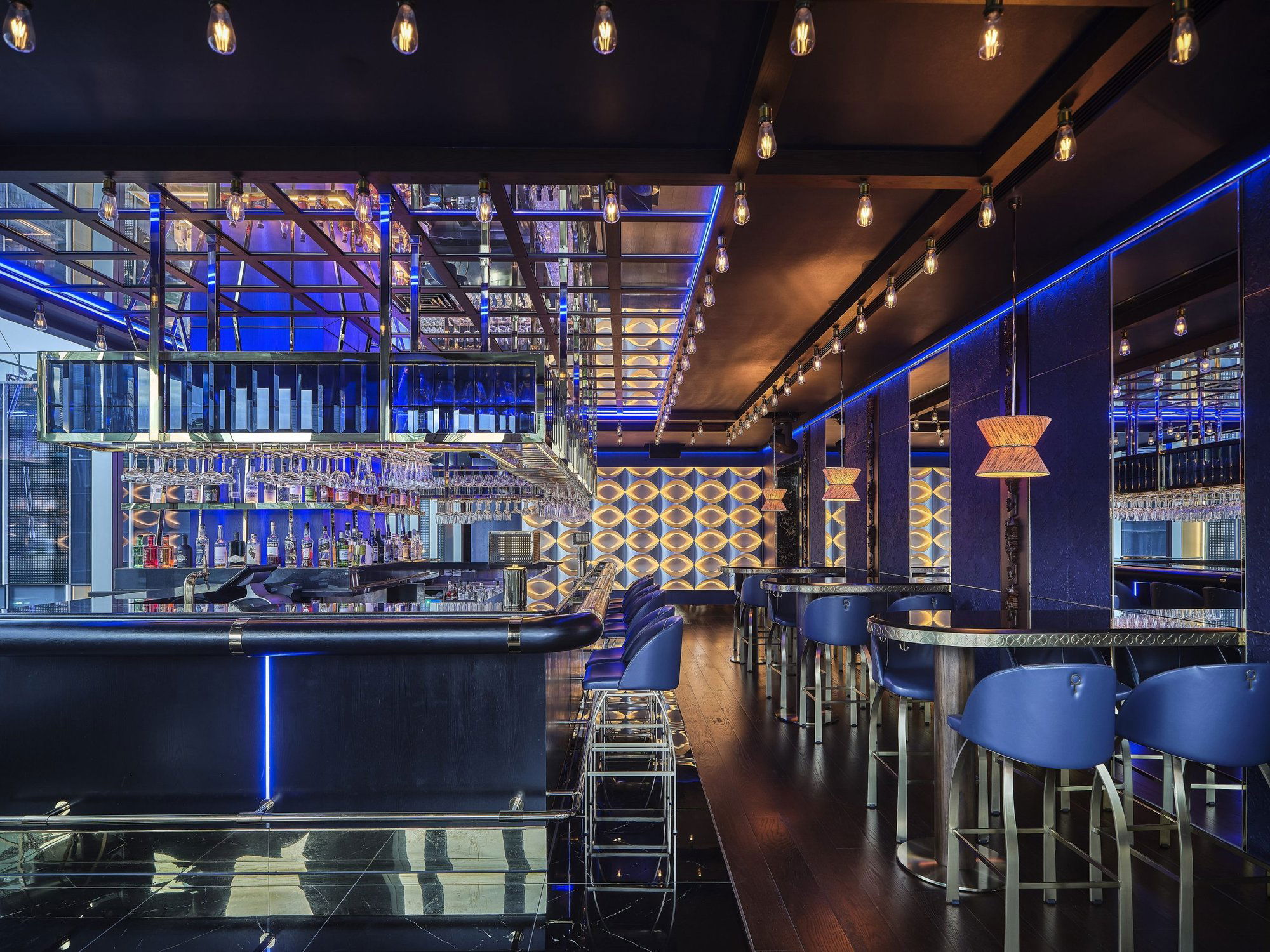 Aqua Spirit, Restaurant in Hong Kong
