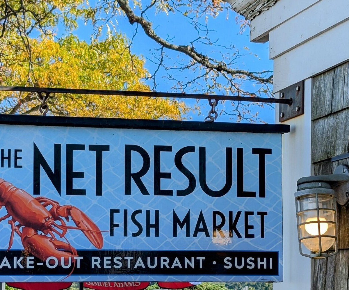 The Net Result restaurant in Vineyard Haven, United States
