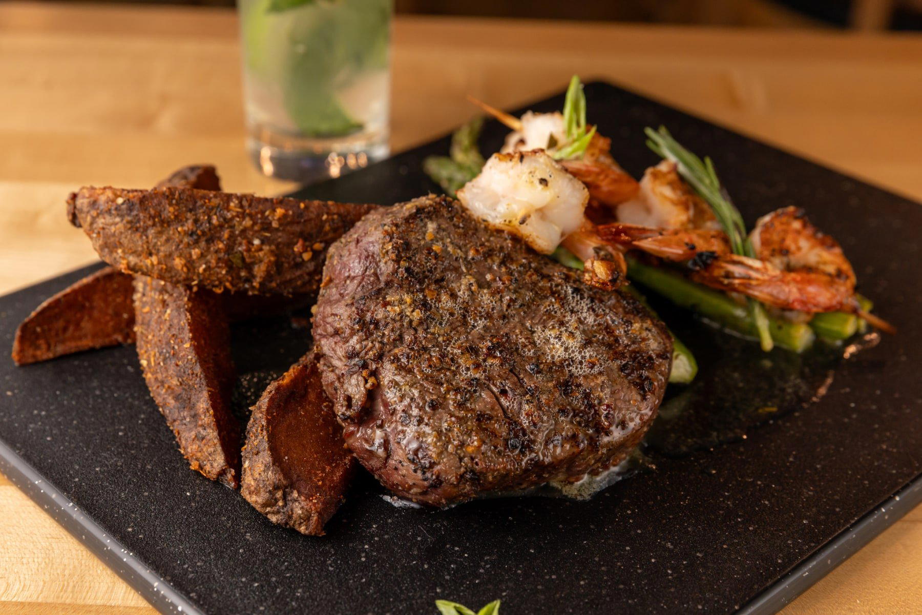Walnut Grill - Robinson restaurant in Pittsburgh, United States