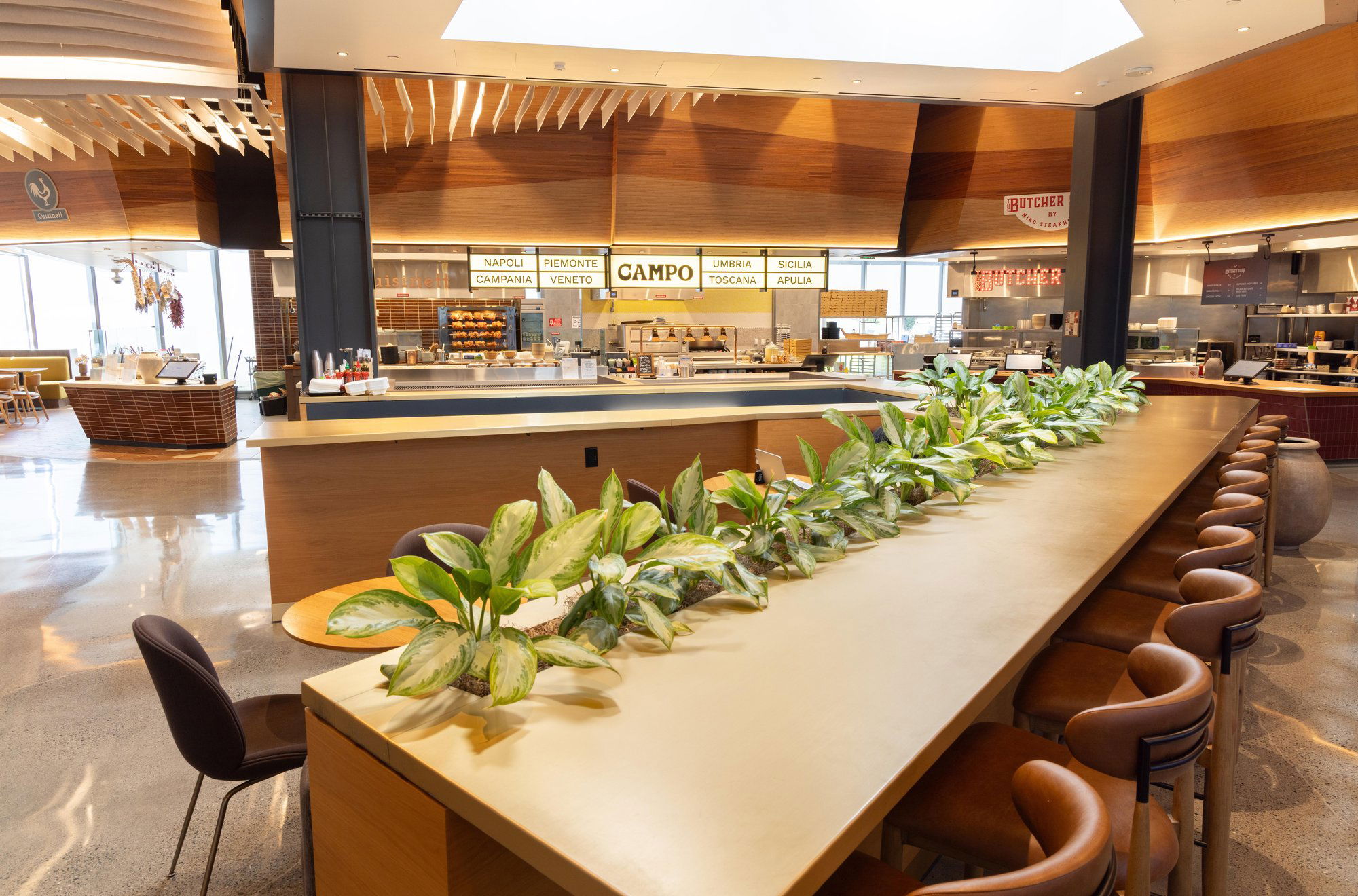 Omakase World Market, Restaurant in South San Francisco